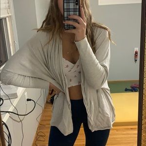 Lulu Shawl-Off White: M